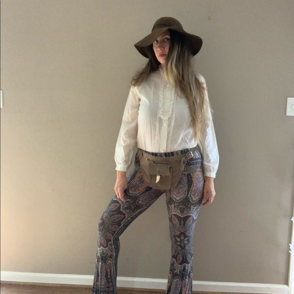 Vintage 1970s White Lace Tuxedo Button Down Shirt - Picture 5 of 8